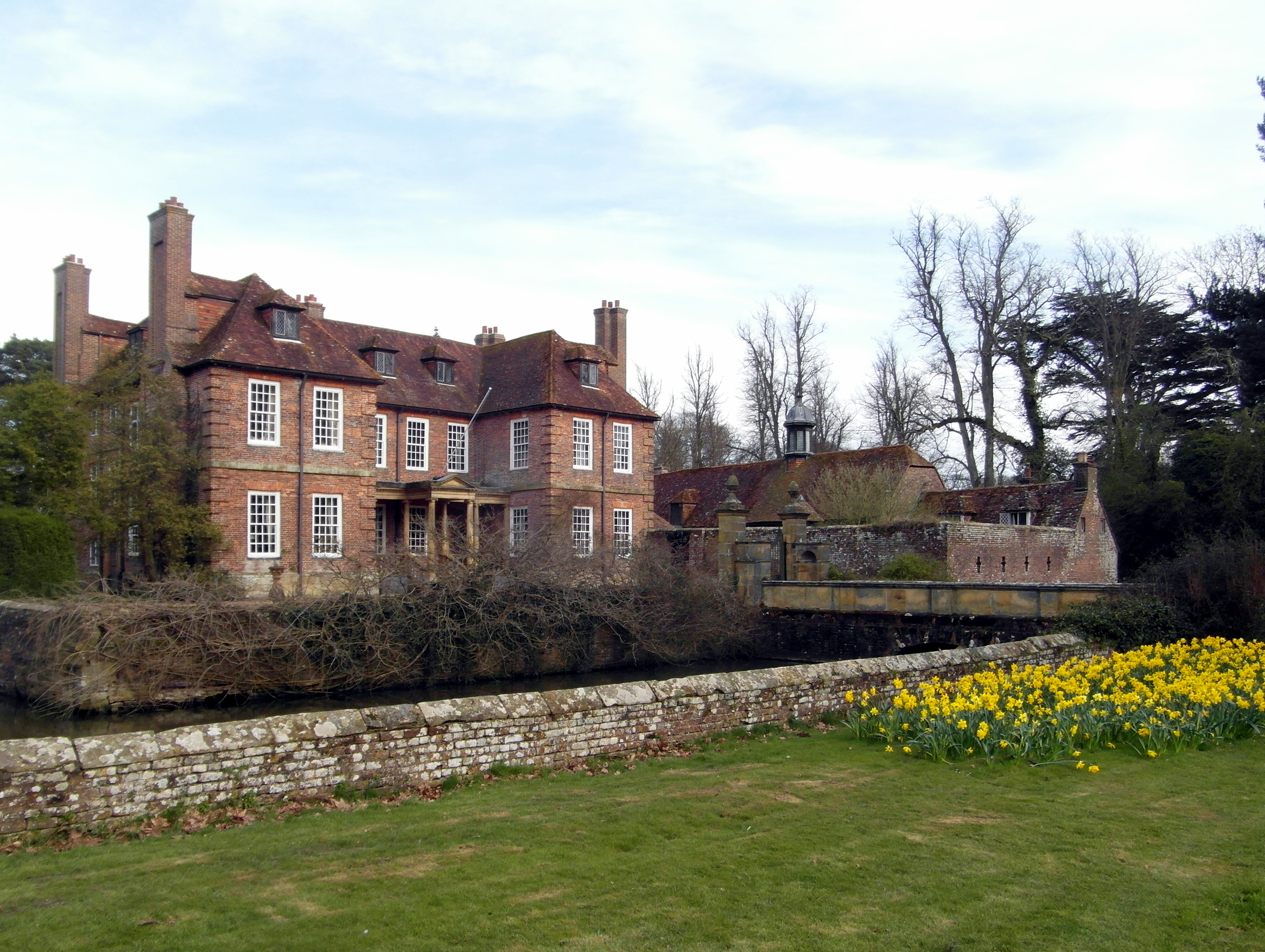Groombridge Place moated manor house